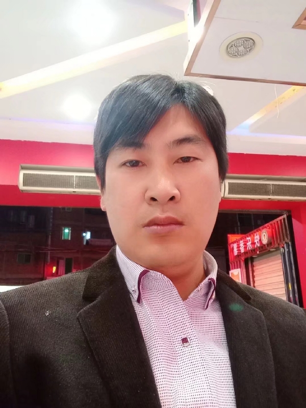奔跑的第二张照片--福鼎相亲网