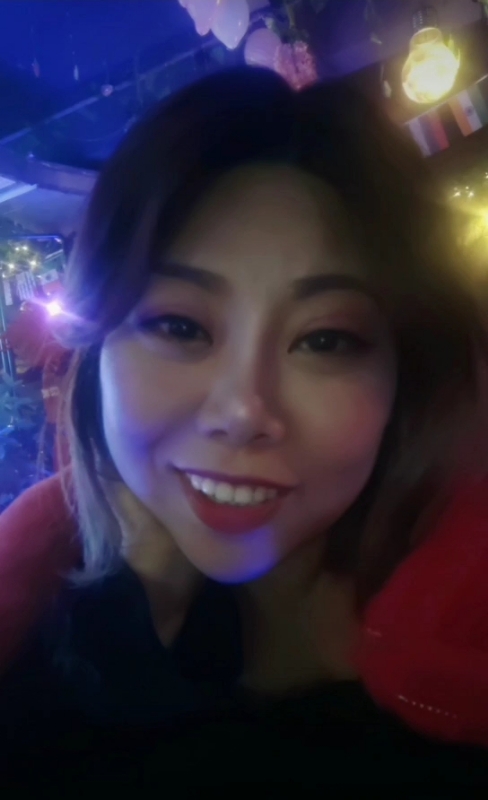 收快递的费仙女的第一张照片--福鼎相亲网