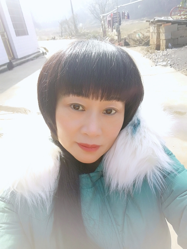 金鱼儿的第一张照片--福鼎相亲网