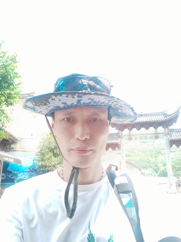 童群海的第一张照片--福鼎相亲网