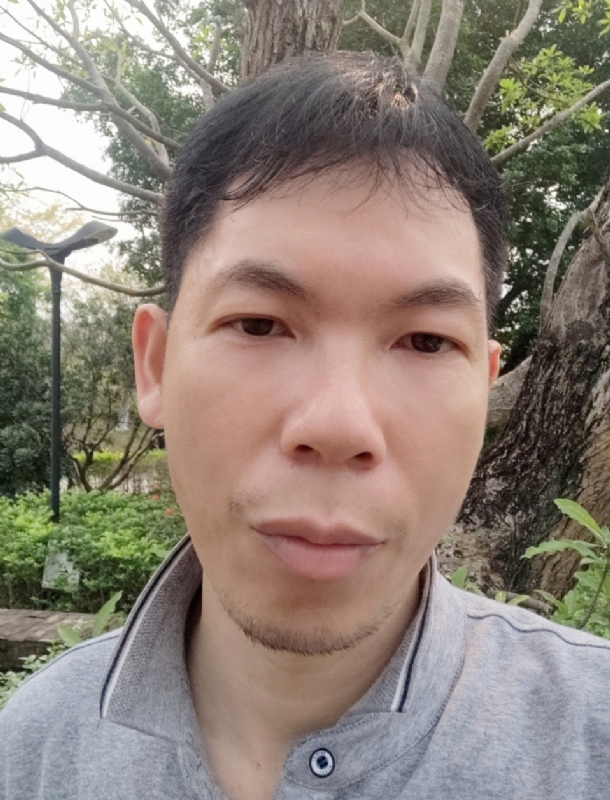漂浮的云的第一张照片--福鼎相亲网