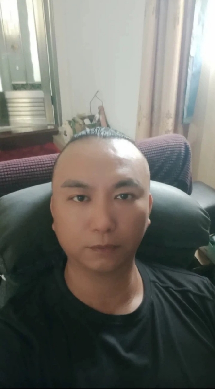 施逸森的第一张照片--福鼎相亲网