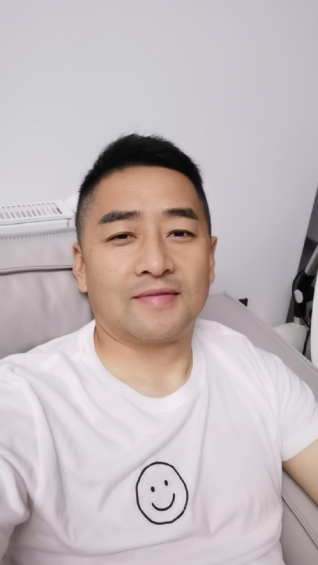 向阳而生的第一张照片--福鼎相亲网