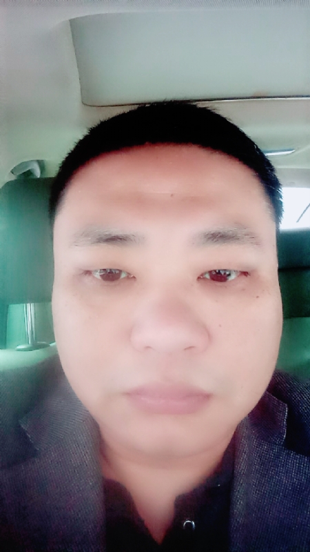 向日葵的第一张照片--福鼎相亲网