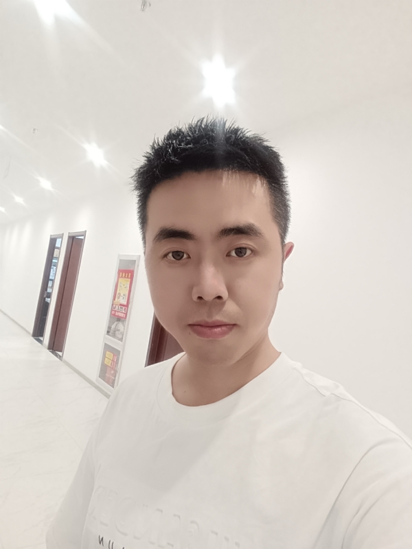 愿得一人心白首不相离的第一张照片--福鼎相亲网