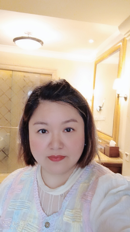 衎静玲瓏的第二张照片--福鼎相亲网